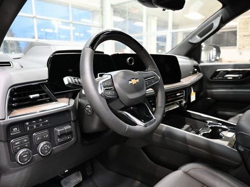 New 2026 Chevrolet Suburban High Country w/ LPO, Chrome Package image 23