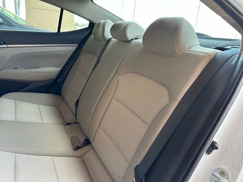 Used 2018 Hyundai Elantra Value Edition image 27