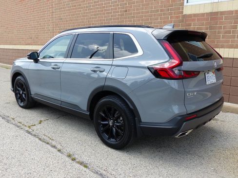 Used 2025 Honda CR-V Sport image 7