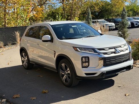 New 2025 Mitsubishi Outlander Sport ES image 7