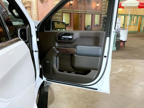 Certified 2021 GMC Sierra 1500 Denali w/ Denali Ultimate Package image 16