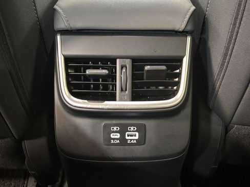 Used 2024 Subaru Outback Onyx Edition AWD/4WD image 38