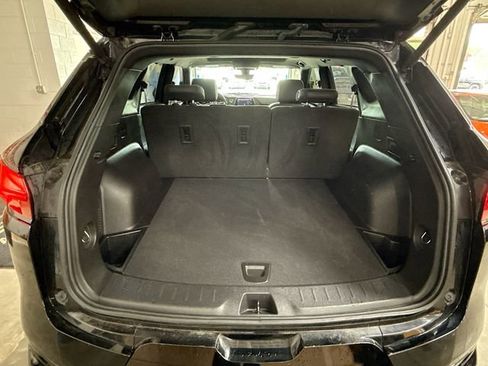 Used 2021 Chevrolet Blazer RS w/ Enhanced Convenience Package FWD image 28