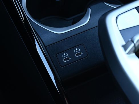 New 2026 BMW X1 xDrive28i w/ Technology Package image 24