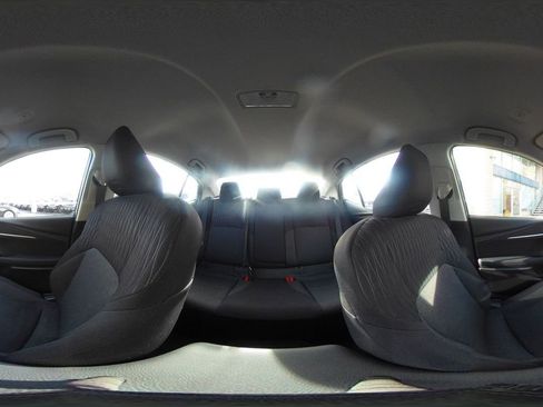 Used 2025 Toyota Camry LE image 41