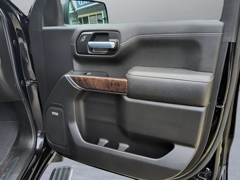 Used 2019 GMC Sierra 1500 Denali w/ Denali Ultimate Package AWD/4WD image 45