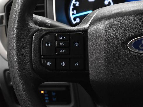 Used 2023 Ford F150 XLT AWD/4WD image 10