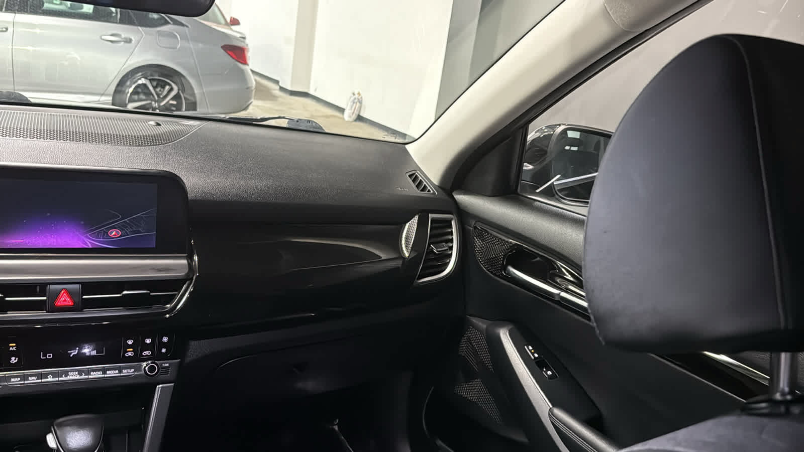 Used 2024 Kia Seltos S AWD/4WD image 27
