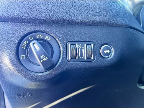 Used 2021 Dodge Charger GT RWD image 10