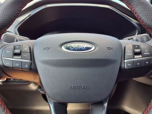 Used 2024 Ford Escape ST-Line w/ Tech Pack #1 AWD/4WD image 16