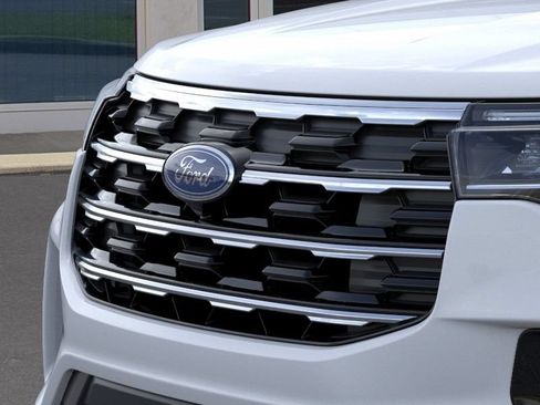 New 2026 Ford Explorer Active w/ Active Comfort Package AWD/4WD image 18