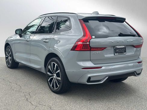 Certified 2025 Volvo XC60 B5 Plus AWD/4WD image 6