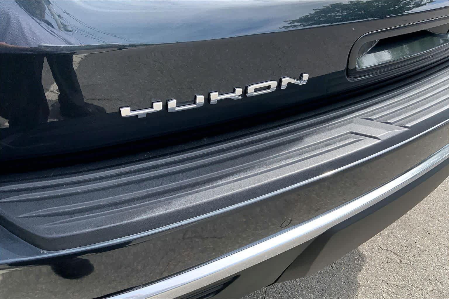 Certified 2022 GMC Yukon Denali AWD/4WD image 32