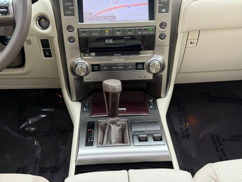 Used 2019 Lexus GX 460 Premium AWD/4WD image 17