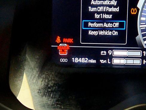 Used 2024 Toyota Sequoia Platinum image 15