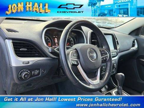 Used 2015 Jeep Cherokee Limited w/ Luxury Group image 20