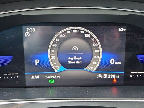 Used 2022 Volkswagen Tiguan SE image 10