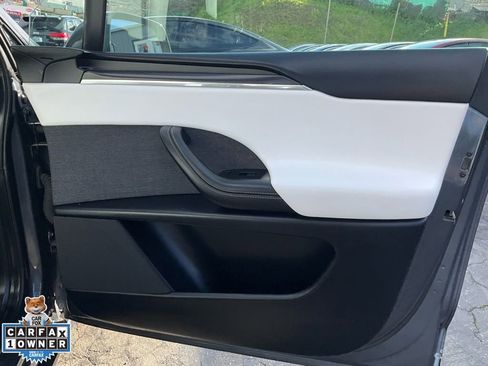 Used 2023 Tesla Model X Plaid image 77