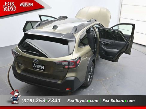 Used 2024 Subaru Outback Onyx Edition AWD/4WD image 32