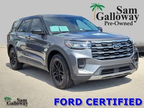 Certified 2026 Ford Explorer Active RWD image 1