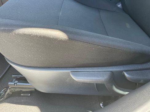Used 2025 Nissan Kicks Play S FWD image 14