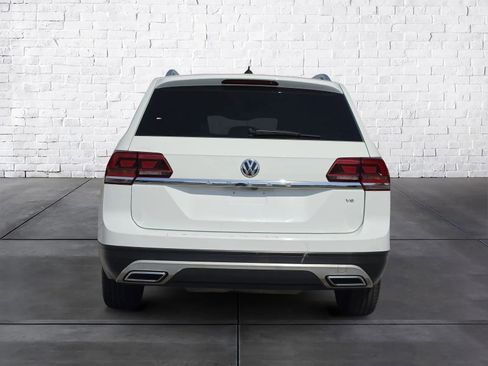Used 2018 Volkswagen Atlas Launch Edition FWD image 4