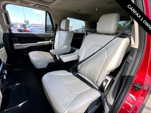 Used 2019 Ford Expedition Platinum AWD/4WD image 6