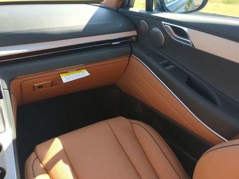 New 2026 Genesis GV80 2.5T Advanced AWD/4WD image 16