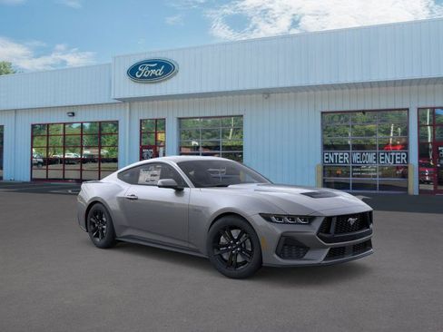 New 2025 Ford Mustang GT image 7