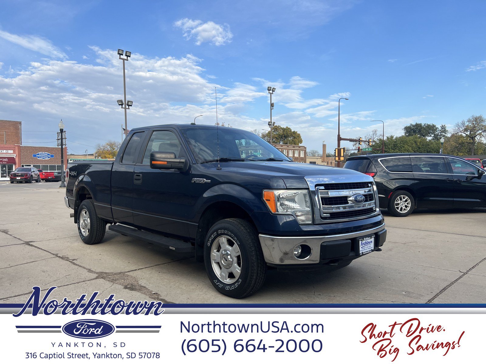 Used 2014 Ford F150 XLT w/ Equipment Group 301A Mid AWD/4WD image 3