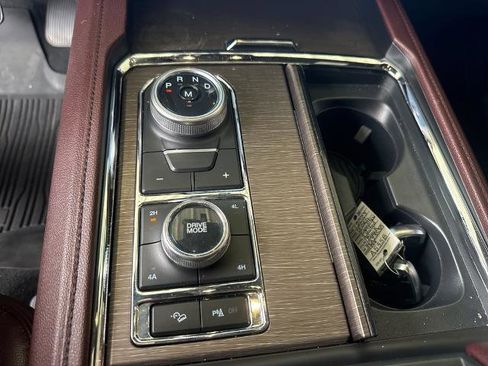 Certified 2023 Ford Expedition Limited image 15
