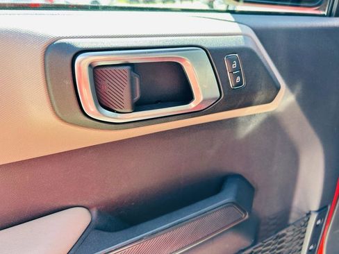 Used 2021 Ford Bronco Big Bend image 7