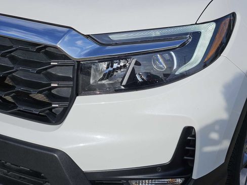 Certified 2023 Honda Passport EX-L image 7