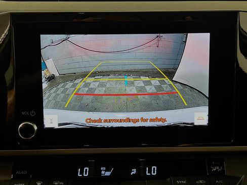 Used 2026 Toyota Camry LE image 28