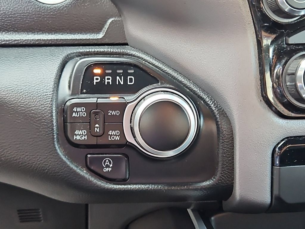 Used 2022 RAM 1500 Big Horn AWD/4WD image 17