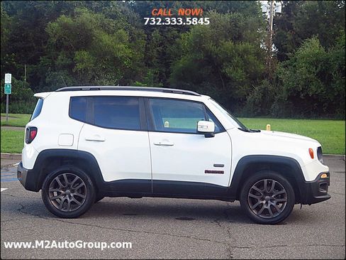 Used 2016 Jeep Renegade 75th Anniversary image 5