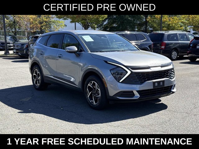 Used 2025 Kia Sportage LX FWD image 1