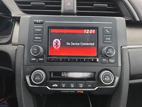 Used 2020 Honda Civic LX image 15