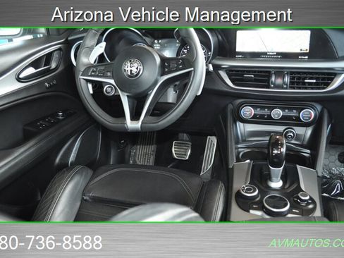 Used 2018 Alfa Romeo Stelvio Ti Sport image 34