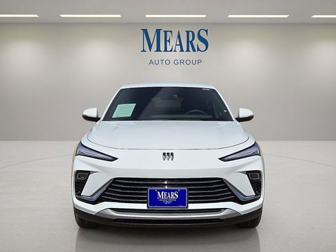 Used 2025 Buick Envista Preferred image 8