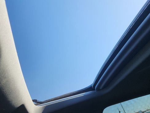 Used 2021 Chevrolet Silverado 2500 LTZ w/ LTZ Plus Package image 26