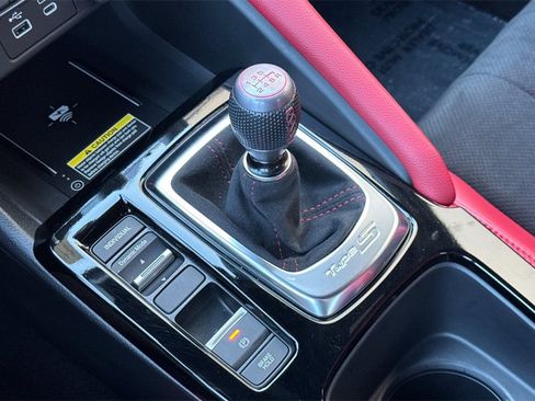 Certified 2024 Acura Integra Type S image 25