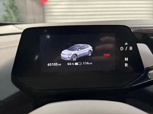 Used 2023 Volkswagen ID.4 Pro image 17