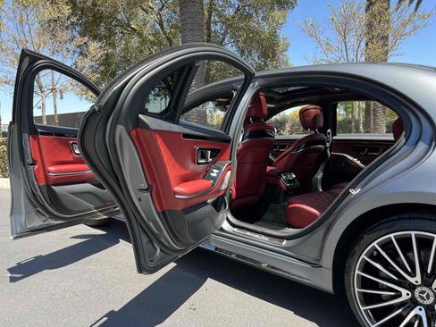 Used 2023 Mercedes-Benz S 580 4MATIC Sedan image 7