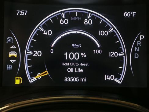 Used 2018 Jeep Grand Cherokee Laredo image 36