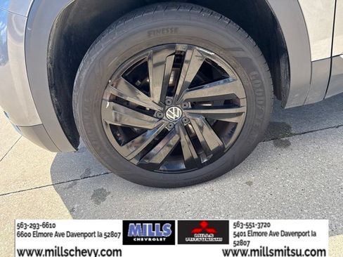 Used 2021 Volkswagen Atlas SEL AWD/4WD image 9