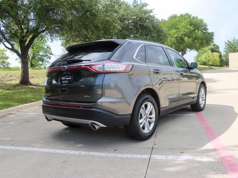 Used 2018 Ford Edge SEL w/ Equipment Group 201A FWD image 7
