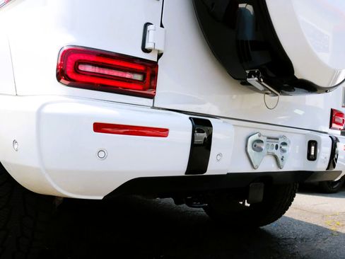 Used 2020 Mercedes-Benz G 63 AMG AMG G 63 4MATIC SUV image 13