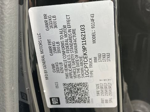 Certified 2023 Chevrolet Colorado LT w/ LT Convenience Package II image 37