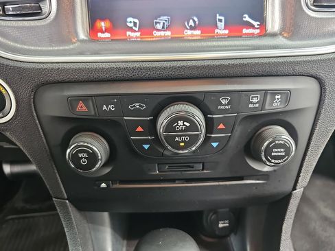 Used 2014 Dodge Charger R/T AWD/4WD image 27